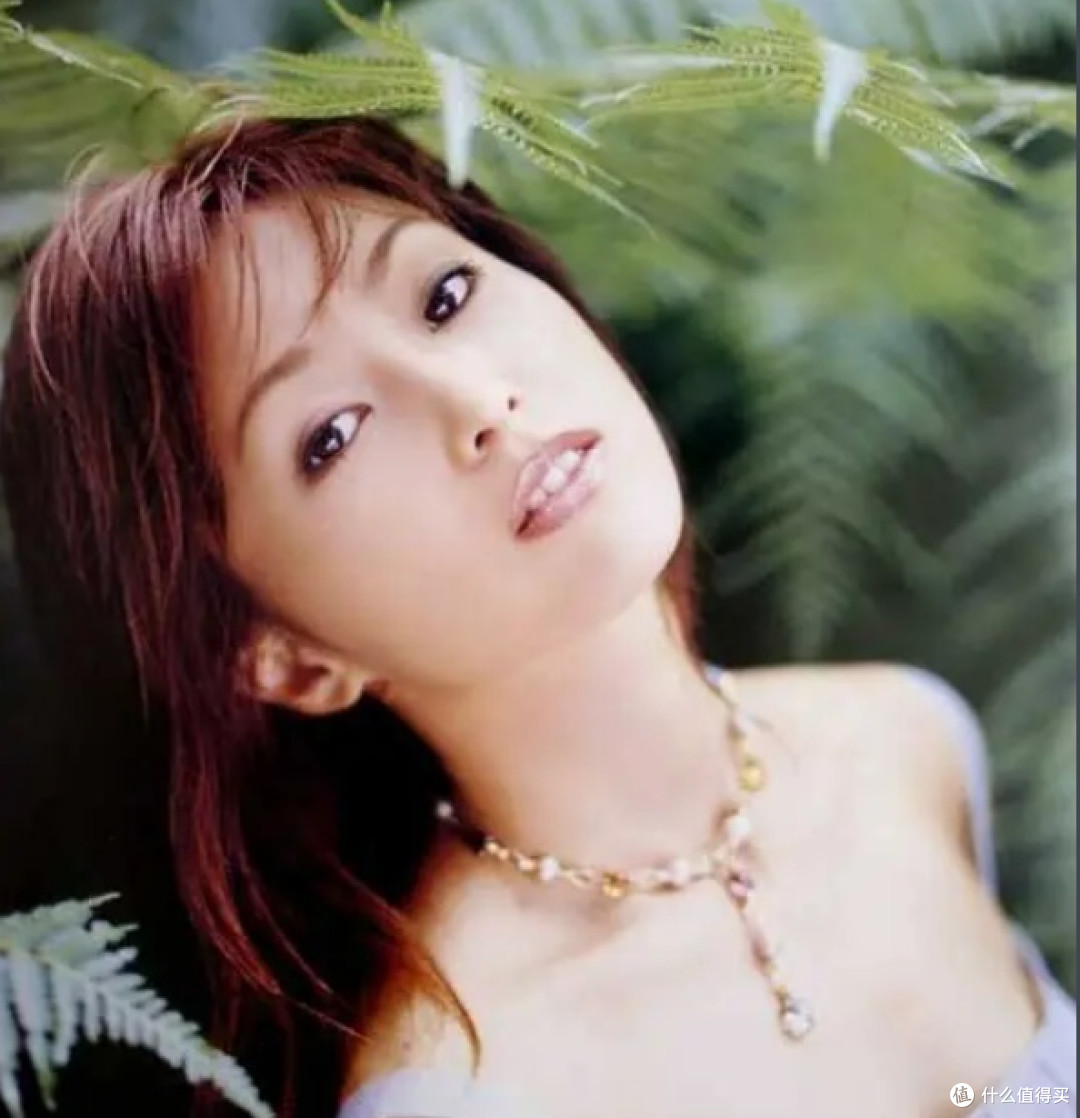 你可以不喜欢蜡笔小新,但是你必须佩服小新的审美~~