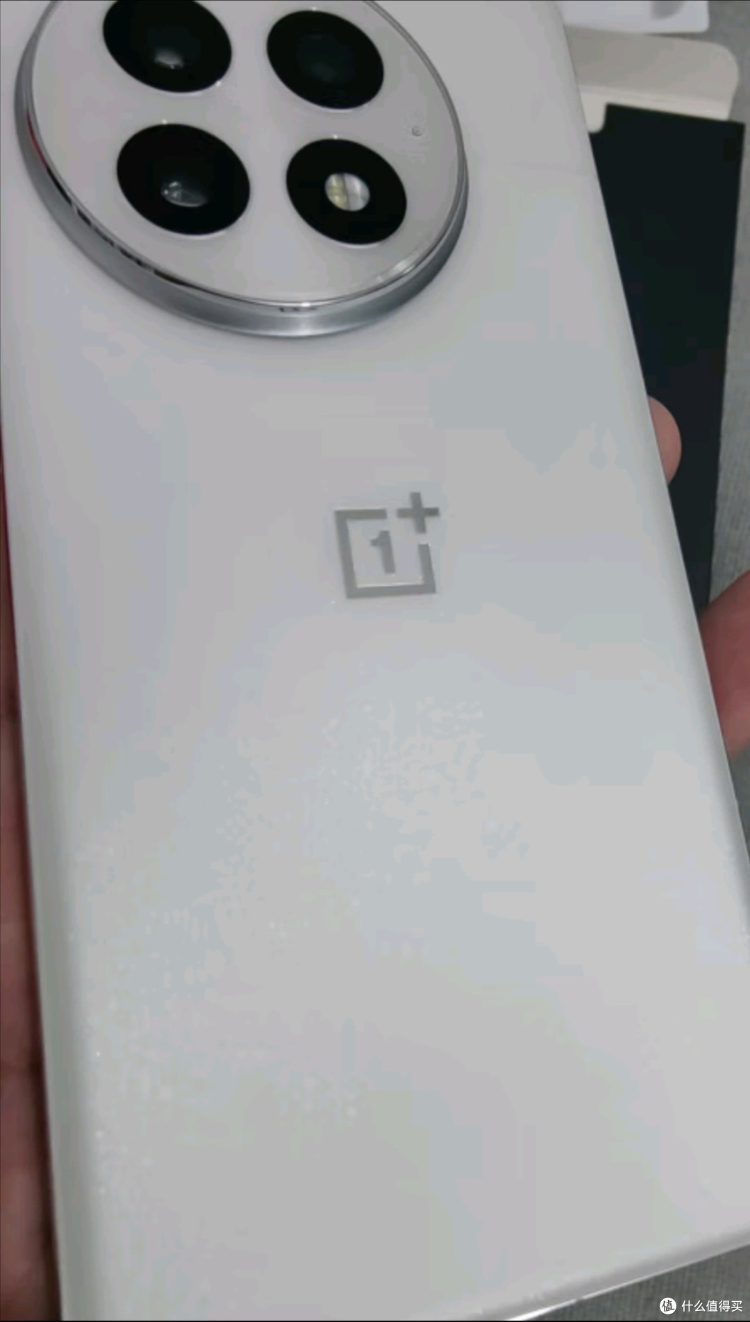 一加 13 16GB+512GB 白露晨曦 高通骁龙®8至尊版 6000mAh 冰川电池 AI智能游戏手机 旗舰影像性能手机