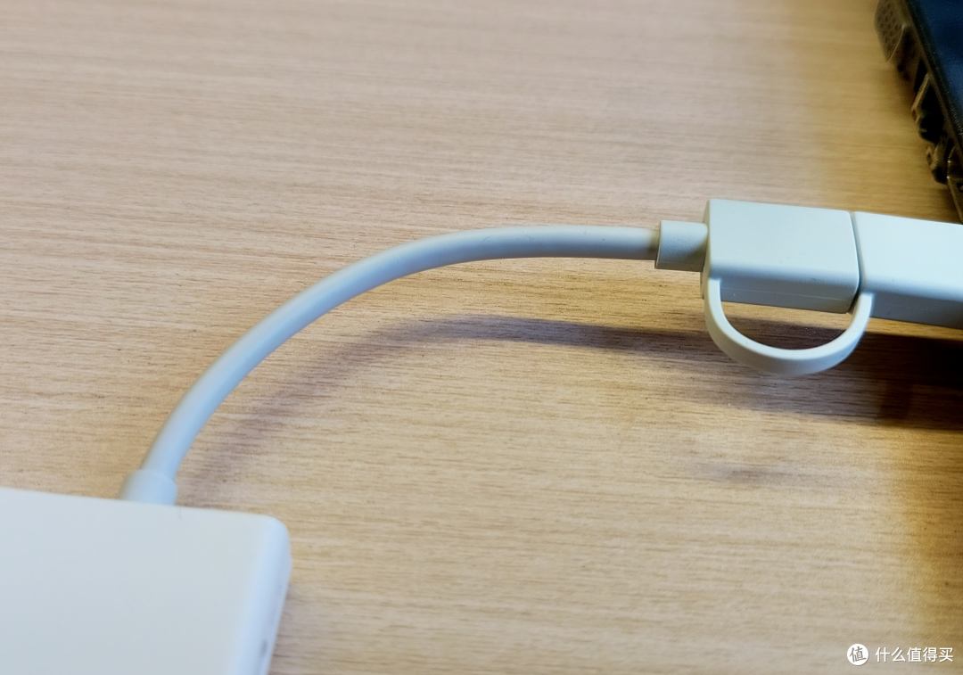 49元的小米四合一双头分线器，接口丰富效率高