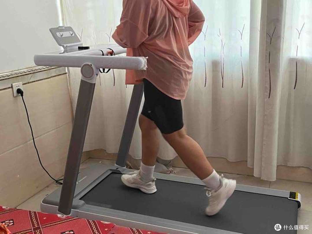 麦瑞克、佑美、亿健跑步机哪个好?附:家用跑步机选购指南