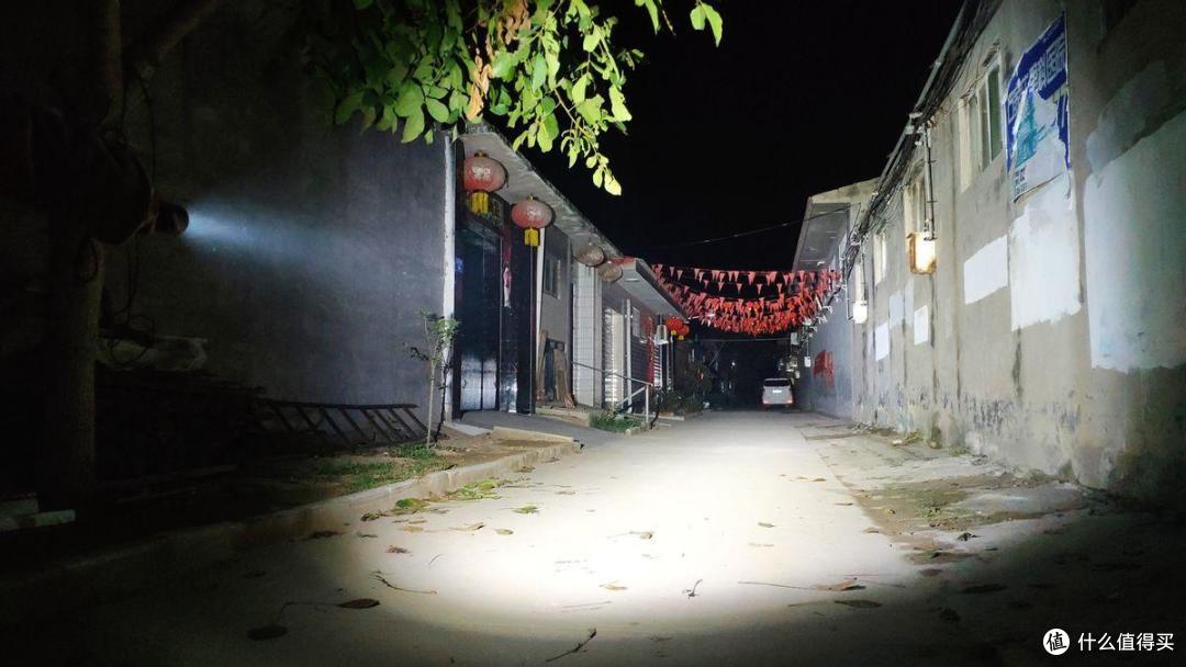 趁众筹价格便宜,赶紧买一个纳拓强光手电