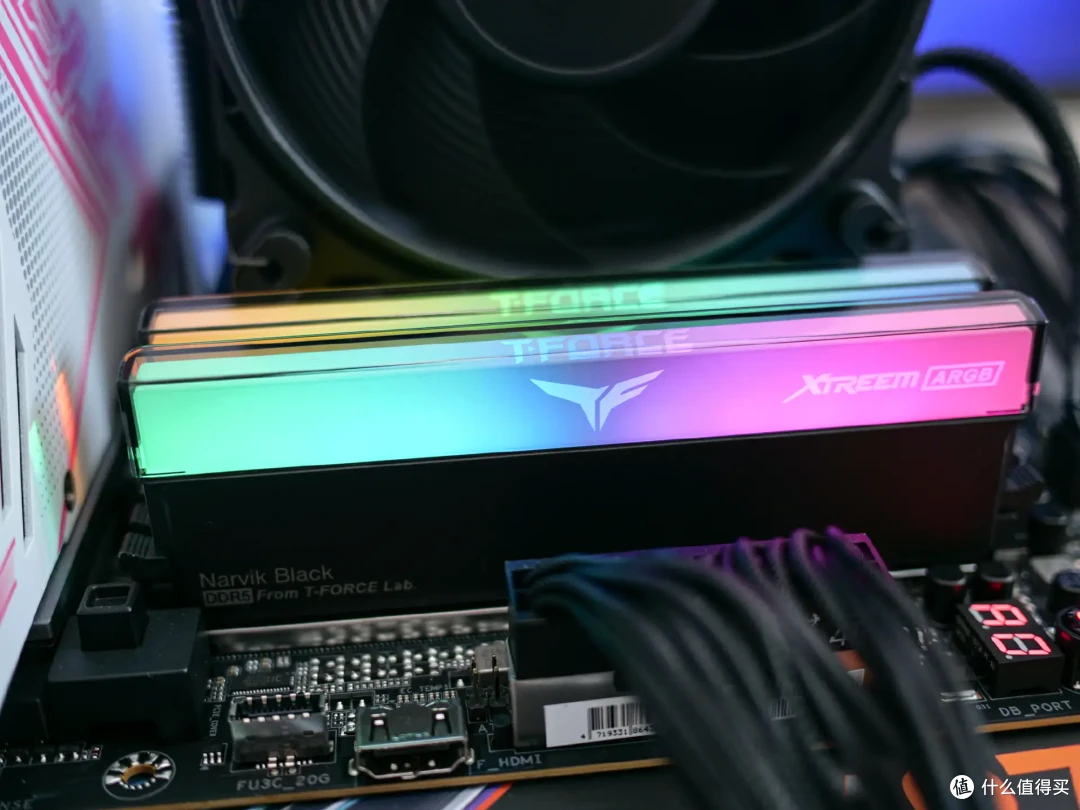 高频大容量兼得,十铨XTREEM 幻镜7200MHz 24G×2内存性能测试