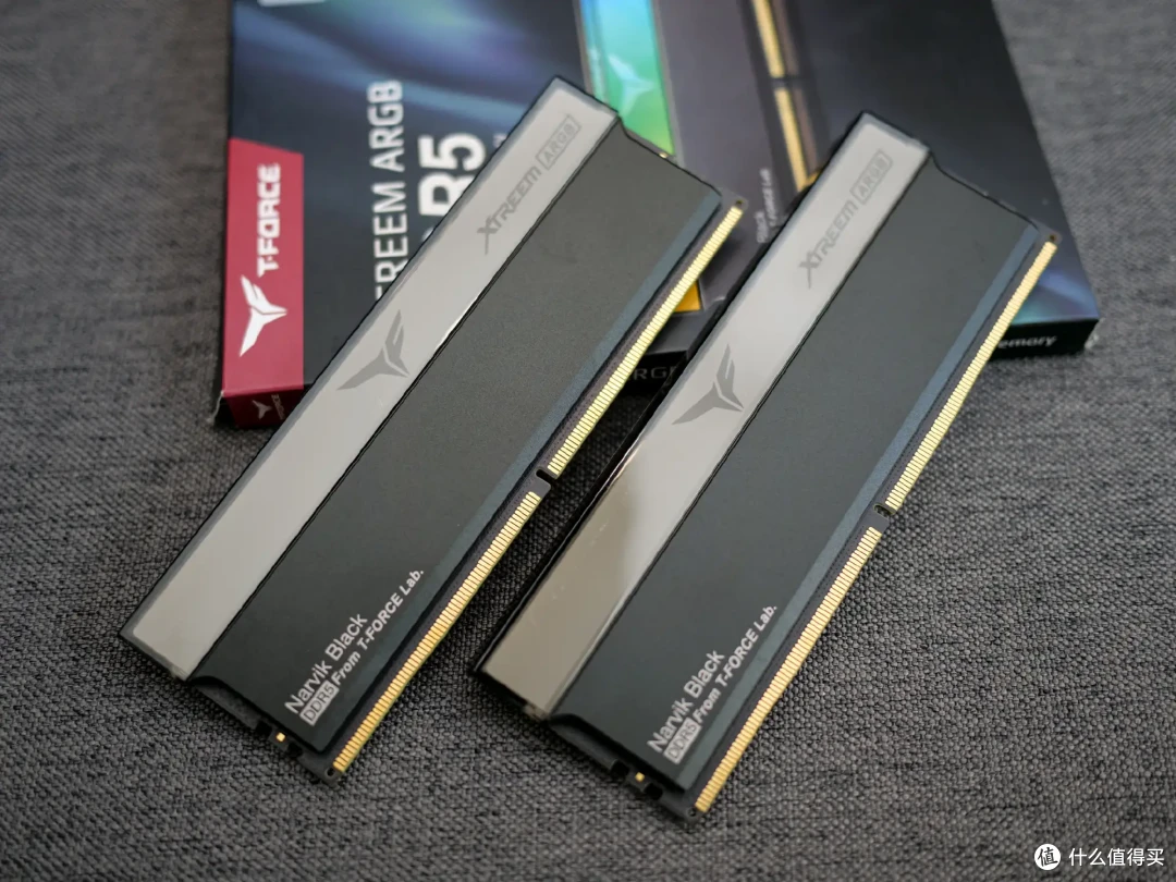 高频大容量兼得,十铨XTREEM 幻镜7200MHz 24G×2内存性能测试