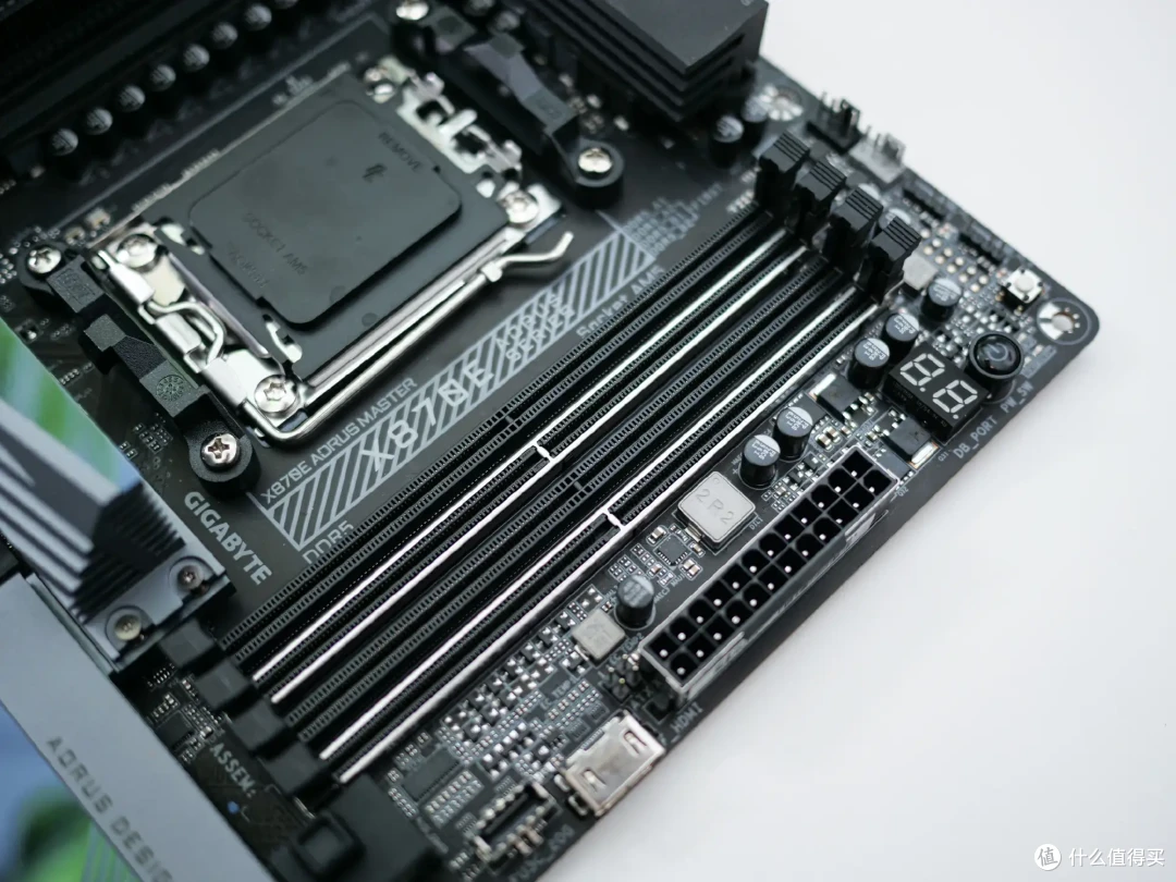 高频大容量兼得,十铨XTREEM 幻镜7200MHz 24G×2内存性能测试