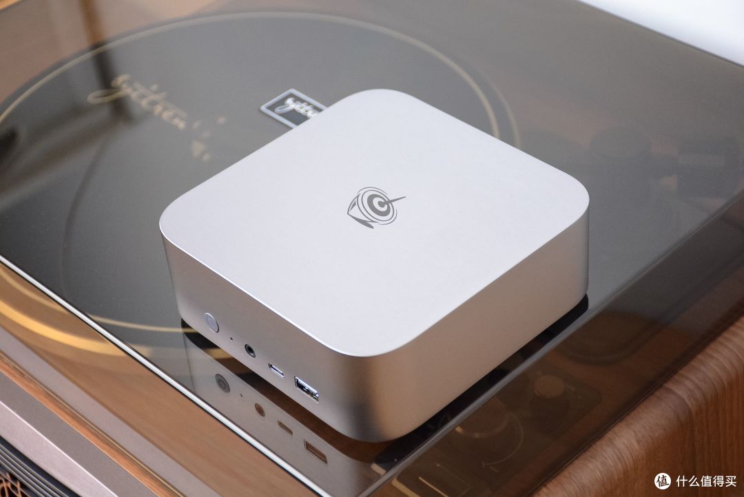 可完美取代台式机!性能超强的生产力工具:零刻SER8 8745HS评测