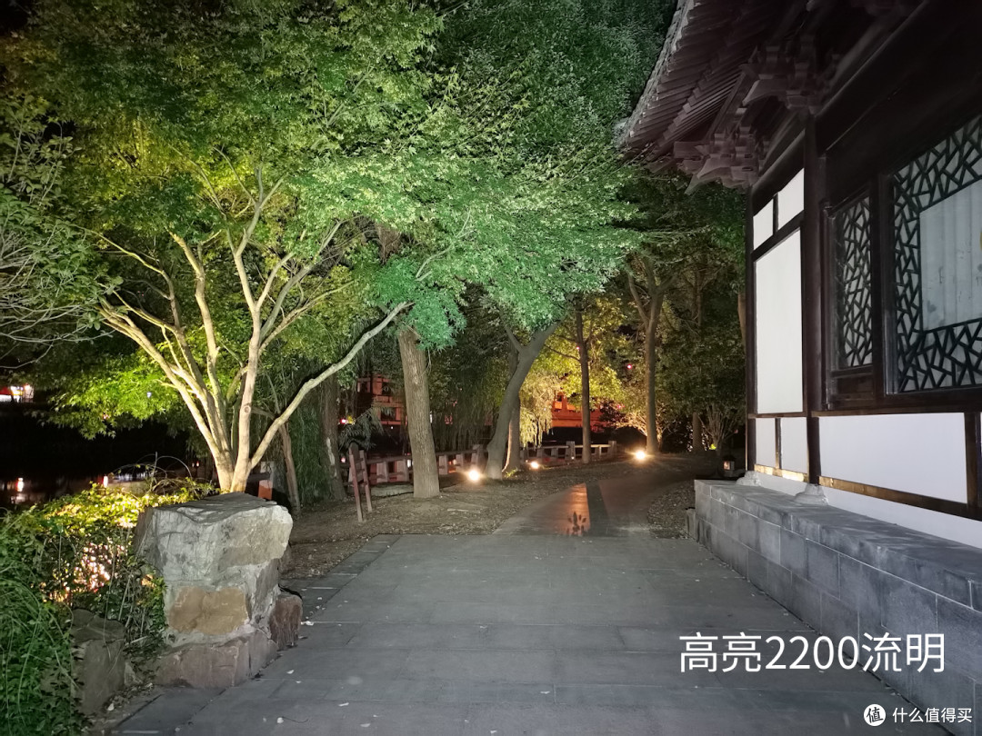 凯瑞兹光戟X1,超薄战术手电中的战斗机