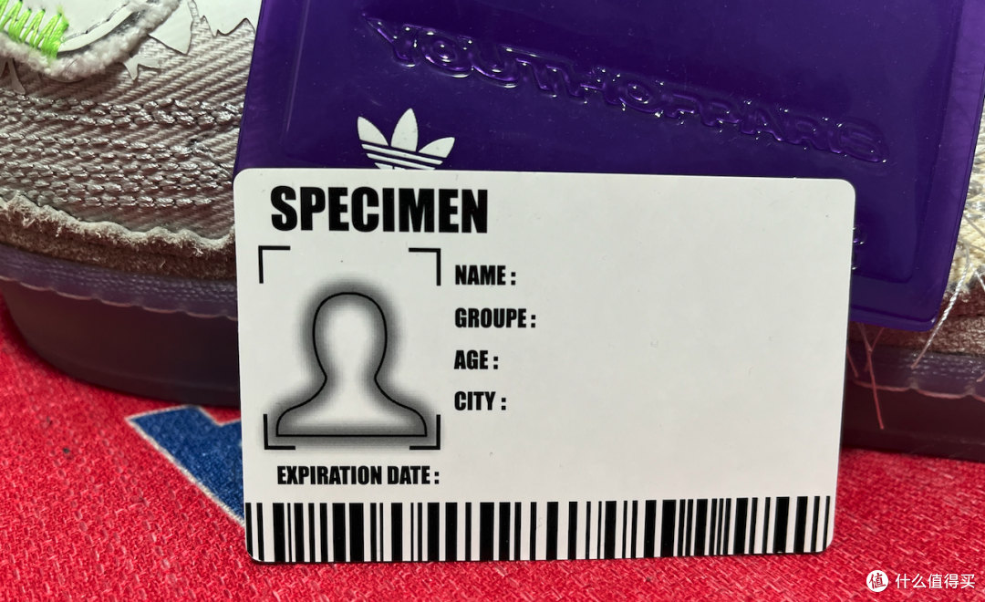 200元来波复古风!Adidas 设计真的绝了?