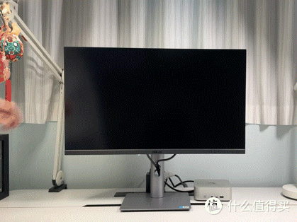 设计师适用的4K广色域专业显示器,华硕创艺27Pro
