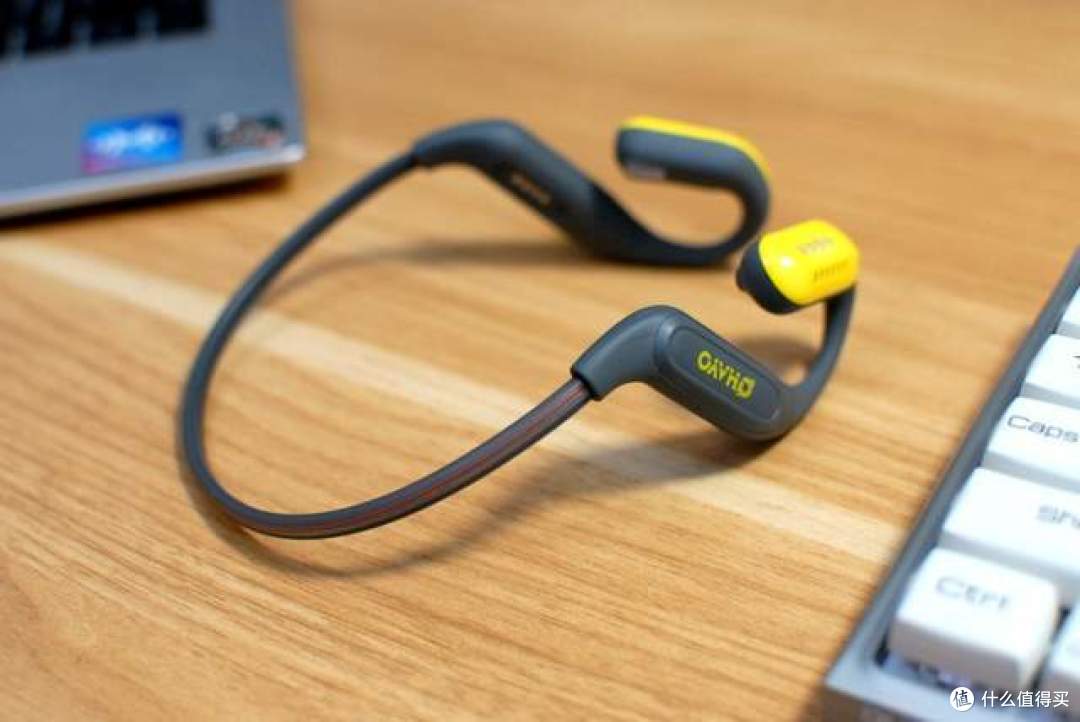 雷登i11开放式耳机:HIFI音质,夜跑光效,真·运动伴侣