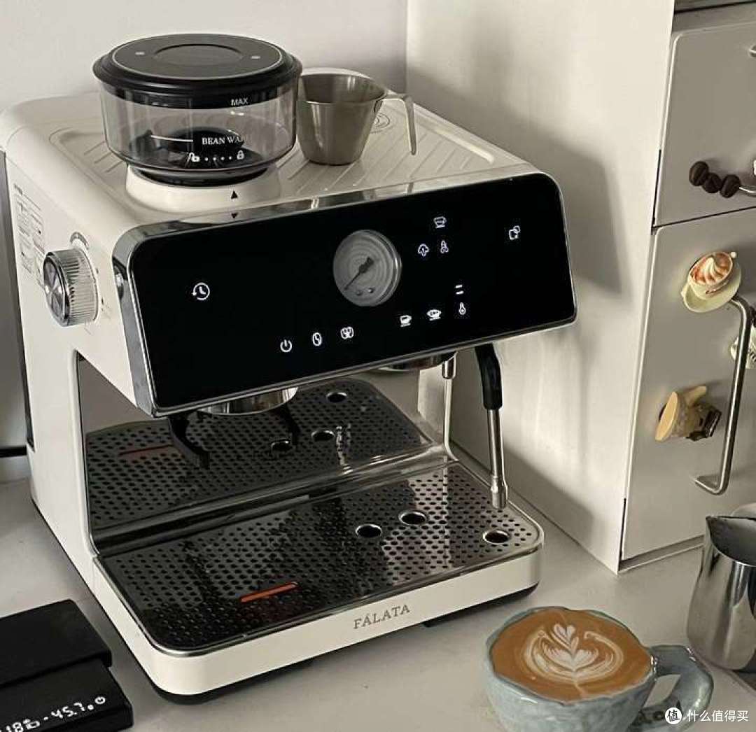 小白该如何选择第一台家用半自动咖啡机?附不同价位的性价比家用半自动咖啡机推荐！