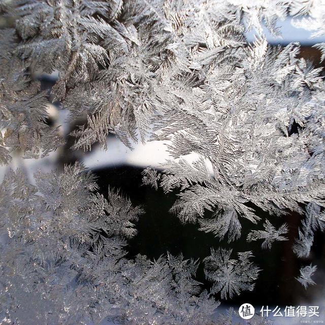 “小雪不过午，家家迈不开腿”，今年小雪是上午还是下午？