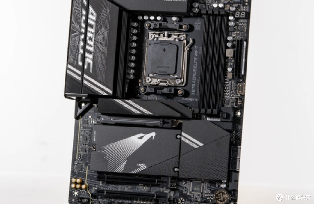 技嘉 X870 AORUS ELITE WiFi 7 主板开箱