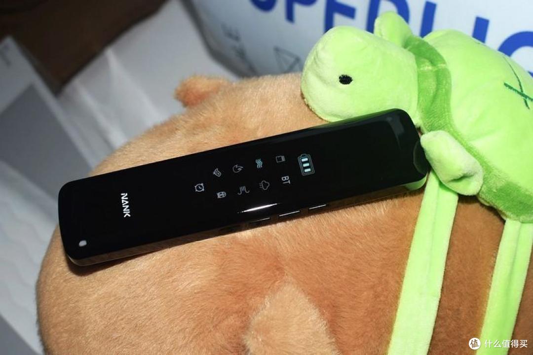 让每一个夜晚都成为深度安眠的享受 南卡枕中宝Z2骨传导睡眠音响