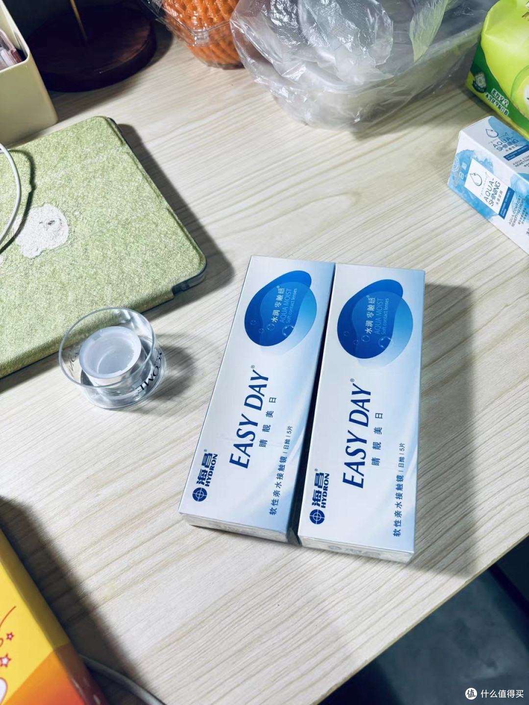 告别干涩,隐形眼镜让你舒适一整天!