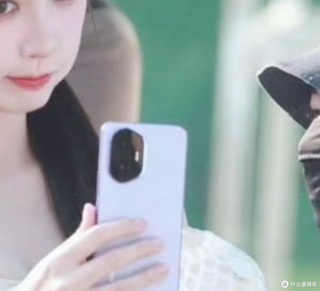 荣耀300系列曝光,真香还是“真上头”?