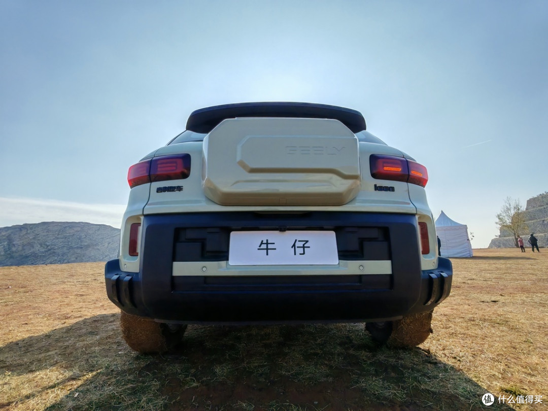 吉利“牛仔”来了,售价十万内,更适合年轻人的城市轻越野汽车