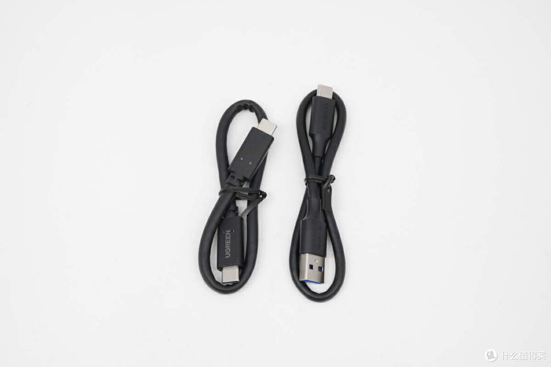 如何更有性价比给Mac mini扩容？绿联USB4固态硬盘盒使用体验