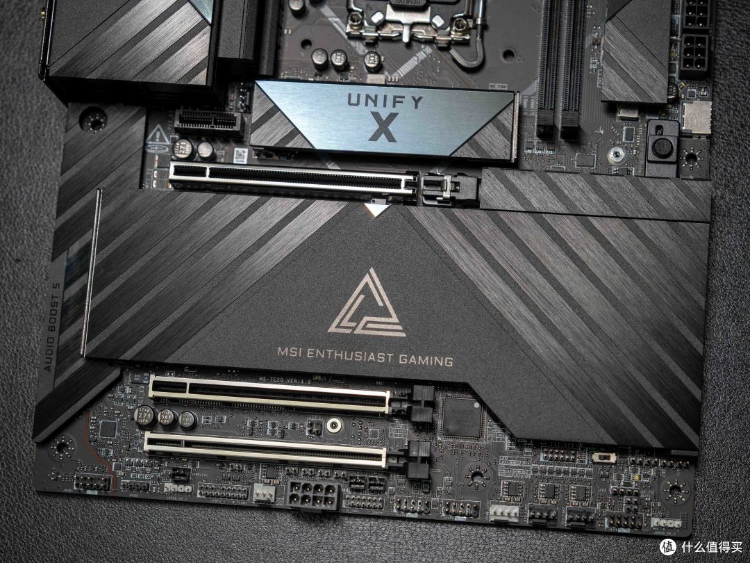 暗影王者终回归,微星MEG Z890 UNIFY-X主板晒单