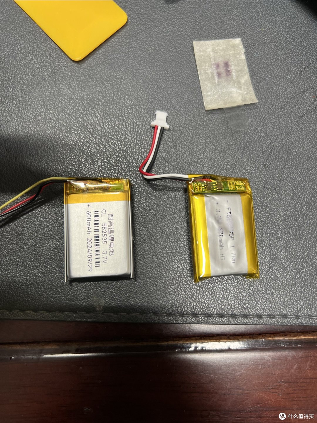 十块钱解决问题,给70迈流媒体记录仪换电池