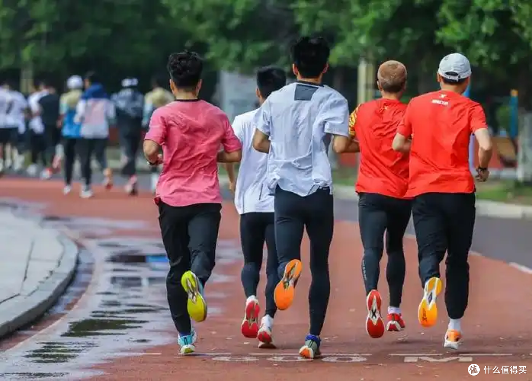 2024 年有什么值得推荐的千元档开放式运动耳机吗?骨传导和气传导有什么区别?