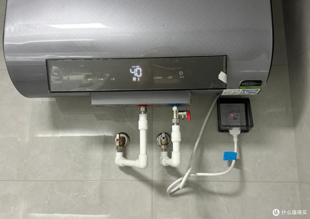 电热水器到底能不能一直开着?听了维修师傅的话,我终于明白了