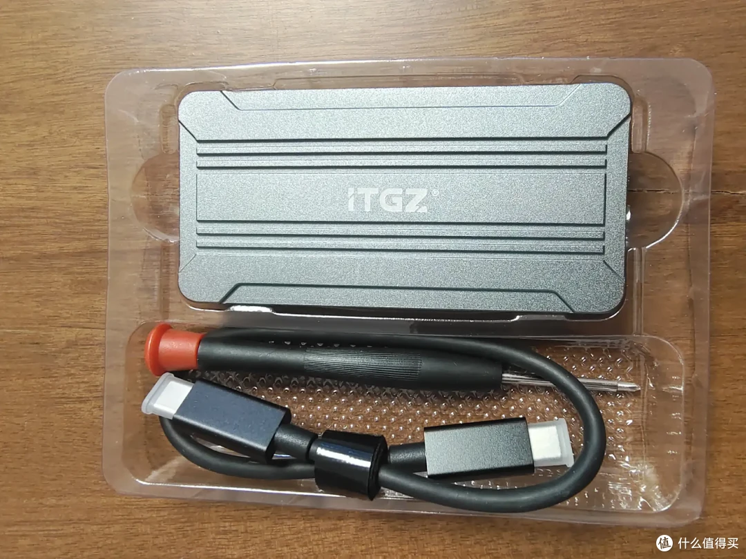 MAC mini M4存储扩展选择ITGZ雷电4硬盘盒开箱小测