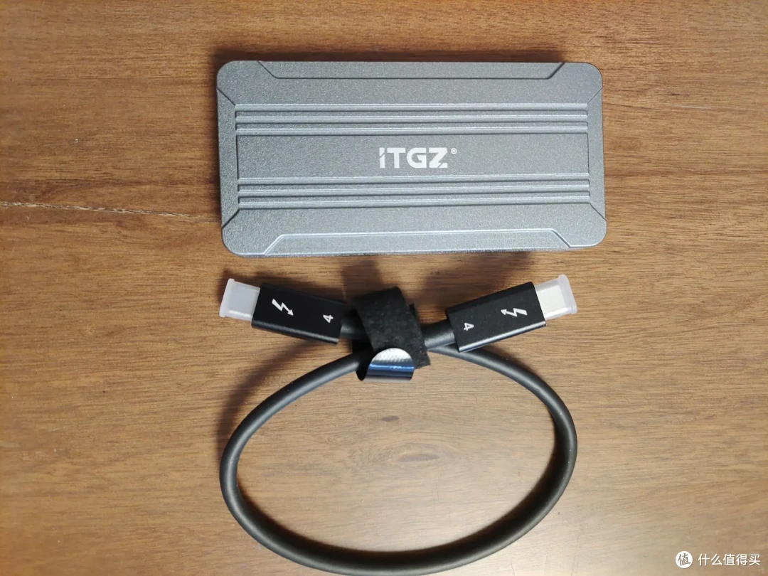 MAC mini M4存储扩展选择ITGZ雷电4硬盘盒开箱小测