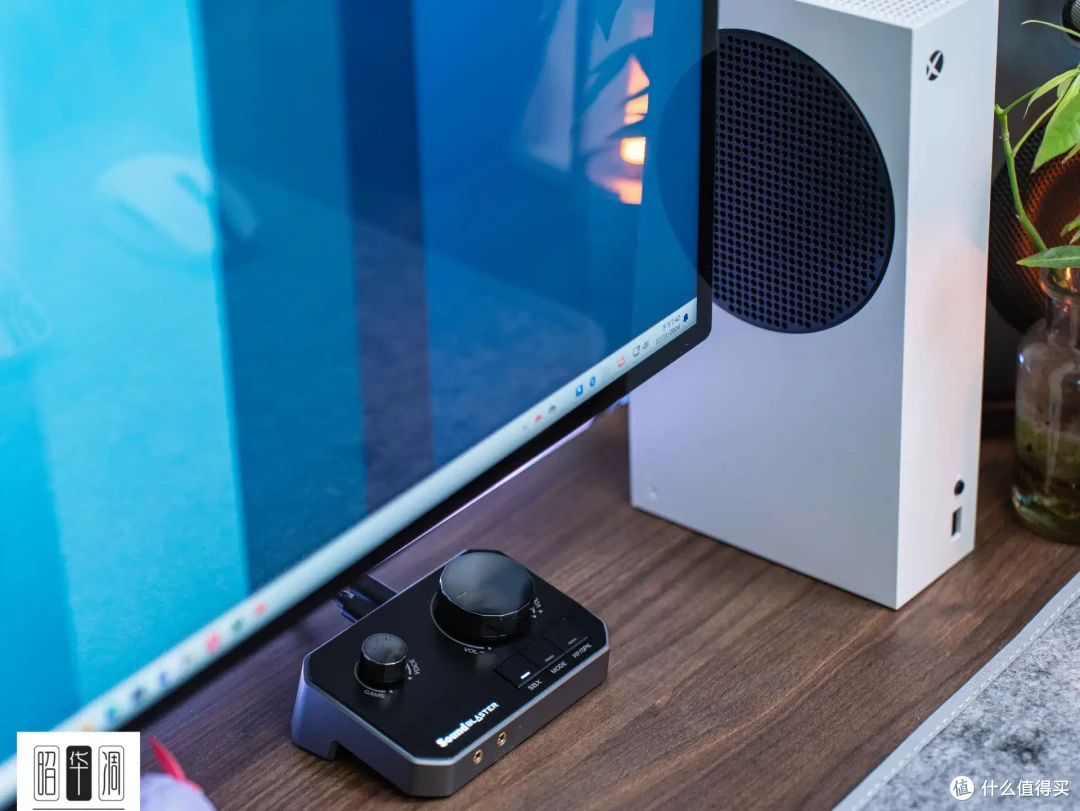 高解析双端输入,补全游戏音频最后短板|创新 Sound Blaster G8 DAC