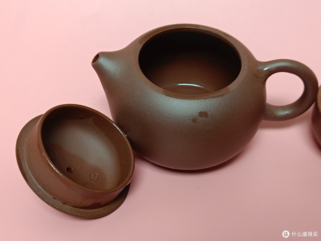 为什么我喜欢用紫砂壶来泡红茶?秋冬红茶,紫砂壶里的温暖艺术