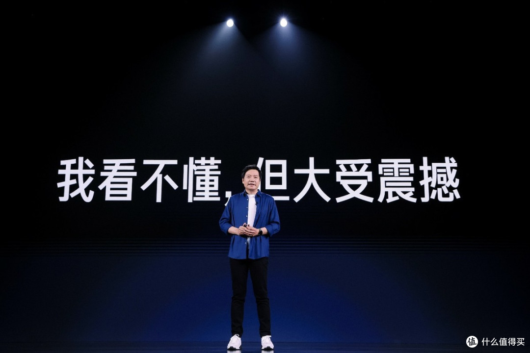 16GB+512GB跌价1050元,徕卡影像+IP68+骁龙8Gen3,雷军更加厚道了