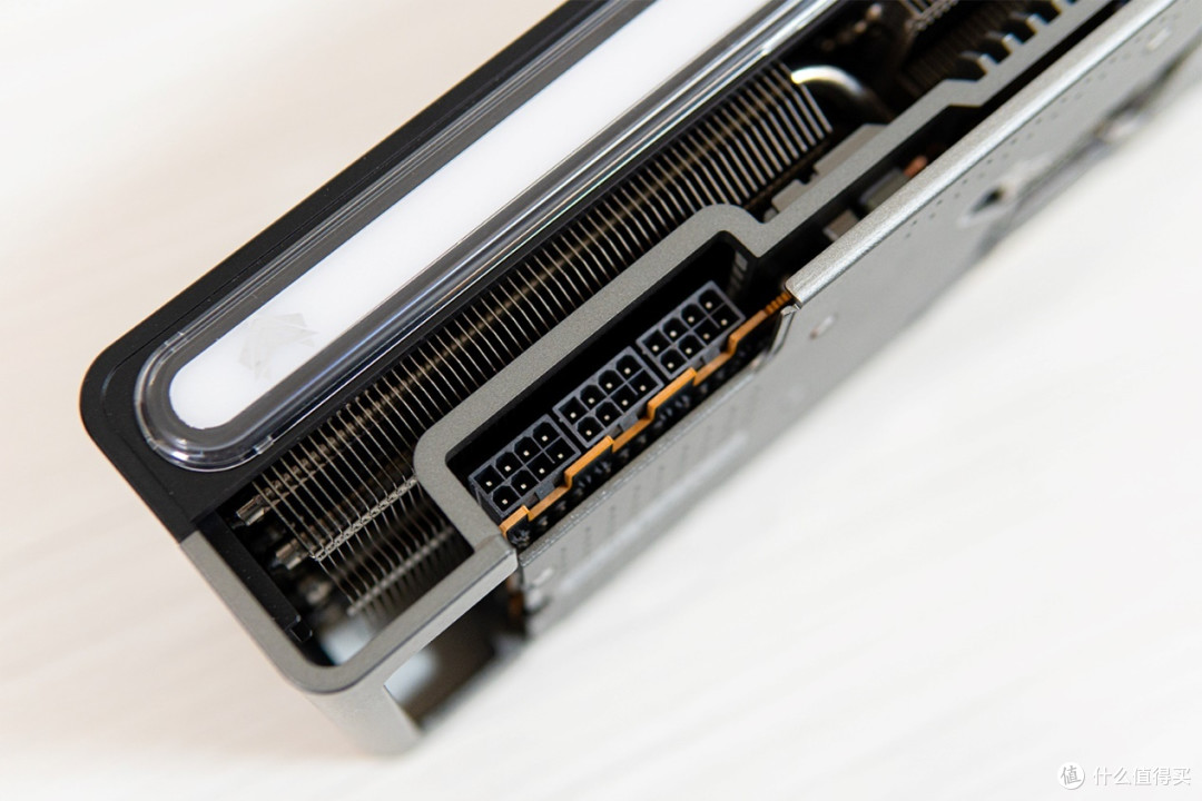 新鲜的空气,AMD 锐龙7 9800X3D处理器+技嘉X870 AORUS ELITE WIFI7+蓝宝石7900 XT 20G超白金OC显卡装机