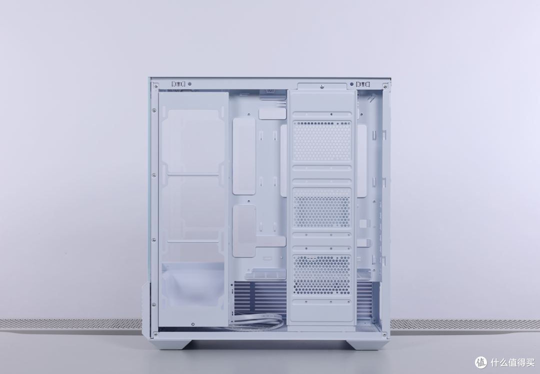 支持声控开关机+屏显,先马境界Magic海景房+Ultra7+4070TiS装机