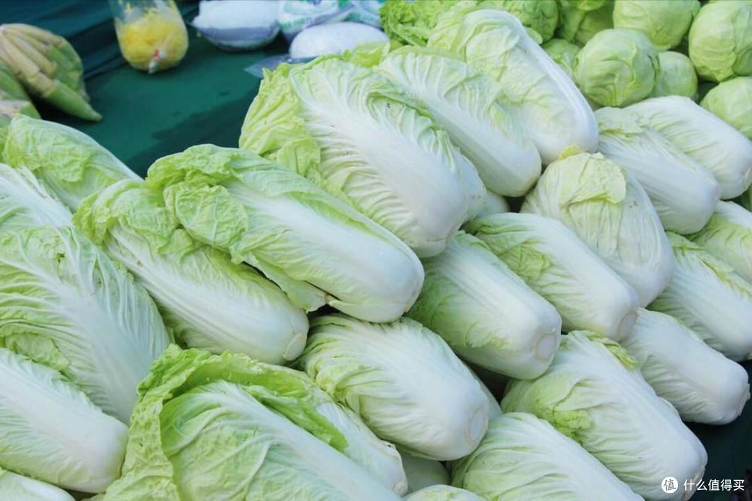 白菜不能常吃?医生提醒:2种人尽量少碰少吃,吃白菜也有禁忌