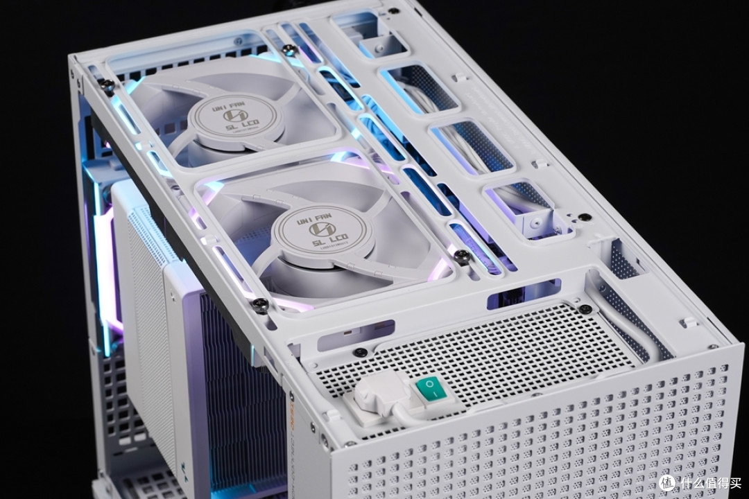 乔思伯 D32 PRO+七彩虹 CVN Z890M+华硕 TUF RTX 4070Ti Super 装机分享!