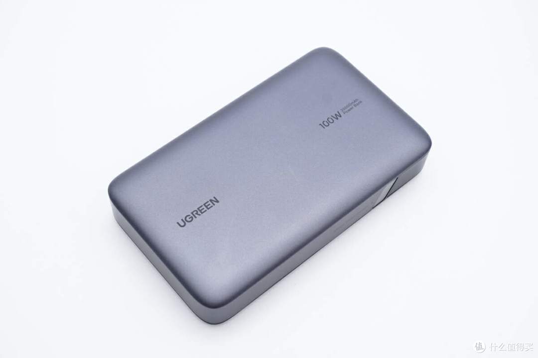 拆解报告:UGREEN绿联100W 20000mAh双向快充移动电源PB720