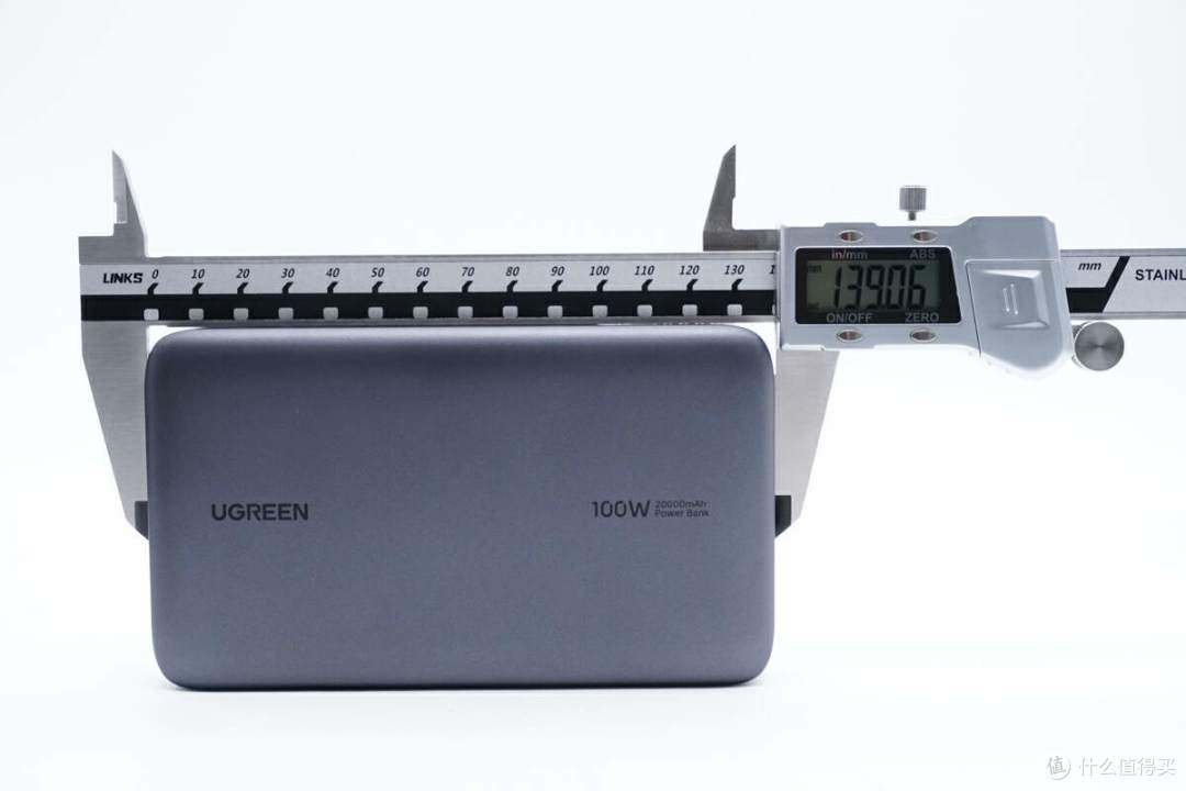 拆解报告:UGREEN绿联100W 20000mAh双向快充移动电源PB720