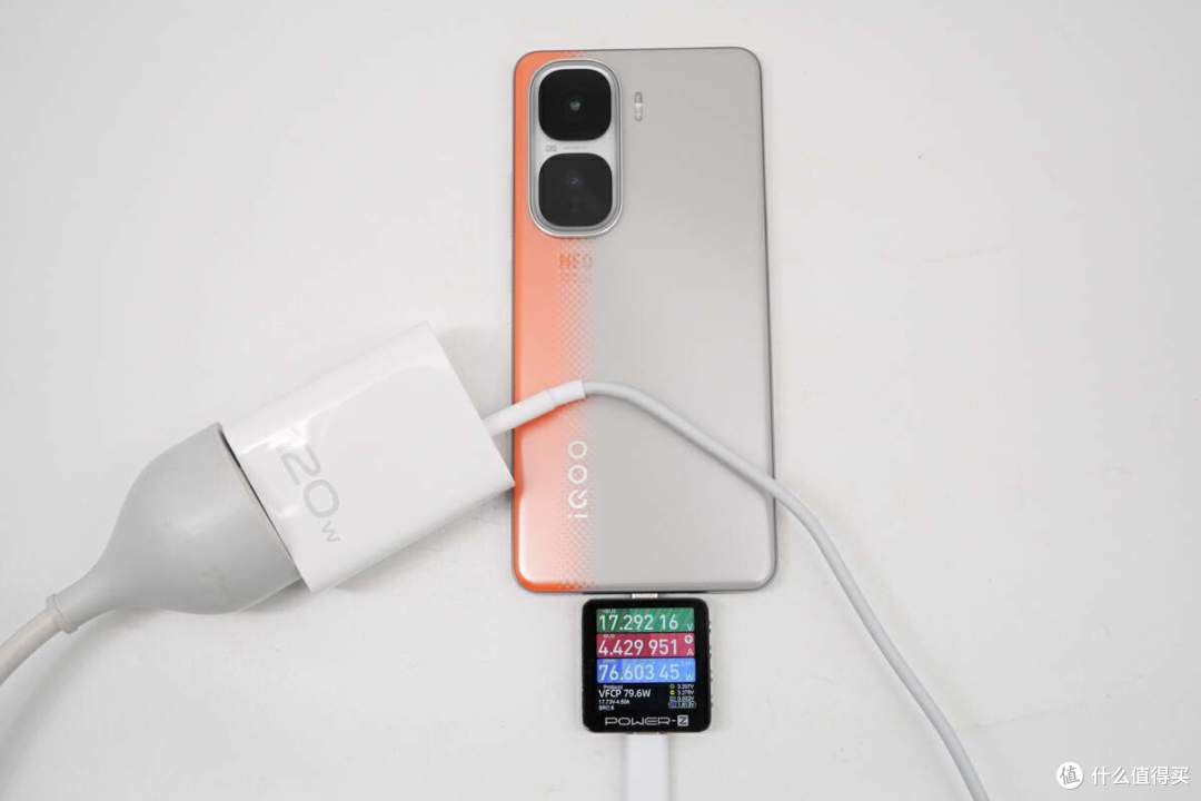 iQOO Neo 10 Pro 手机评测，“双百瓦”充电协议，兼容性超强_手机_什么值得买