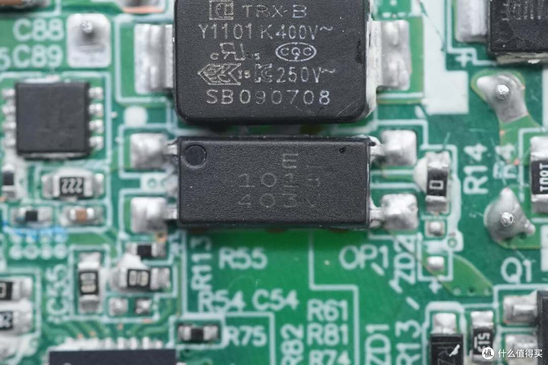 拆解报告:MI小米90W 2C1A氮化镓快充充电器MDY-17-EP