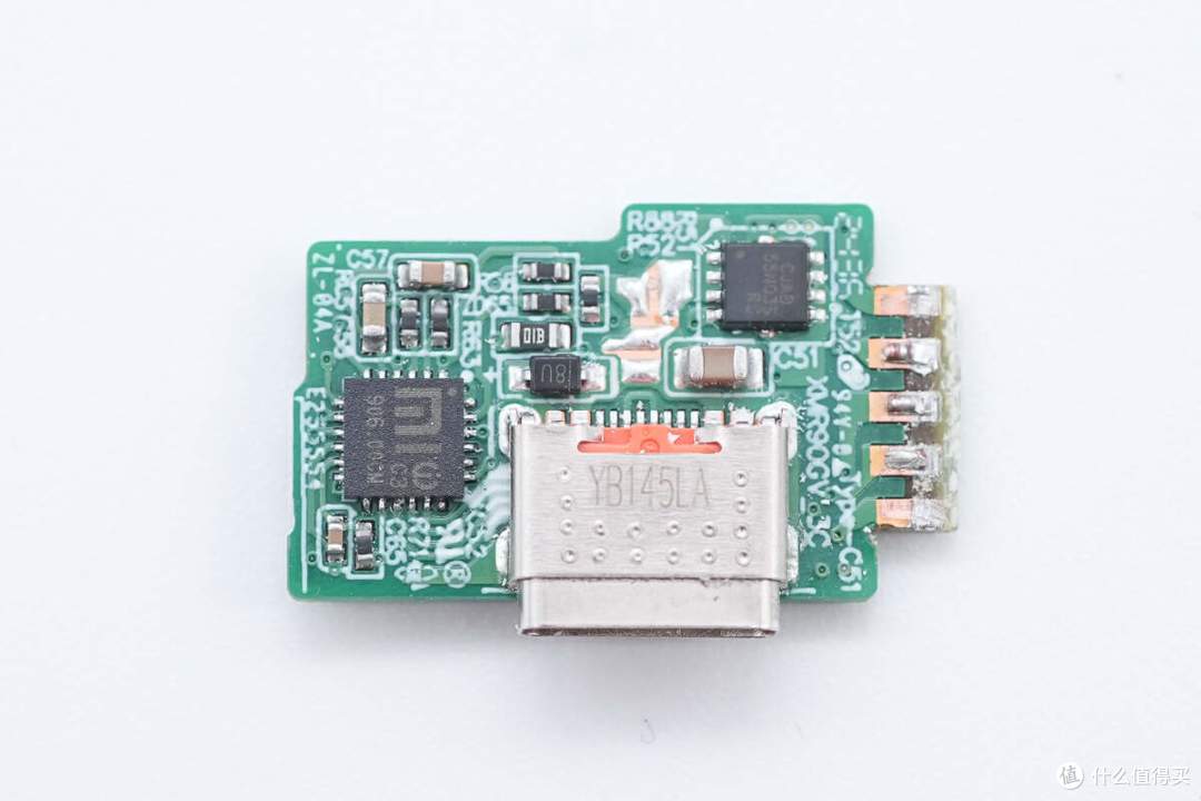 拆解报告:MI小米90W 2C1A氮化镓快充充电器MDY-17-EP