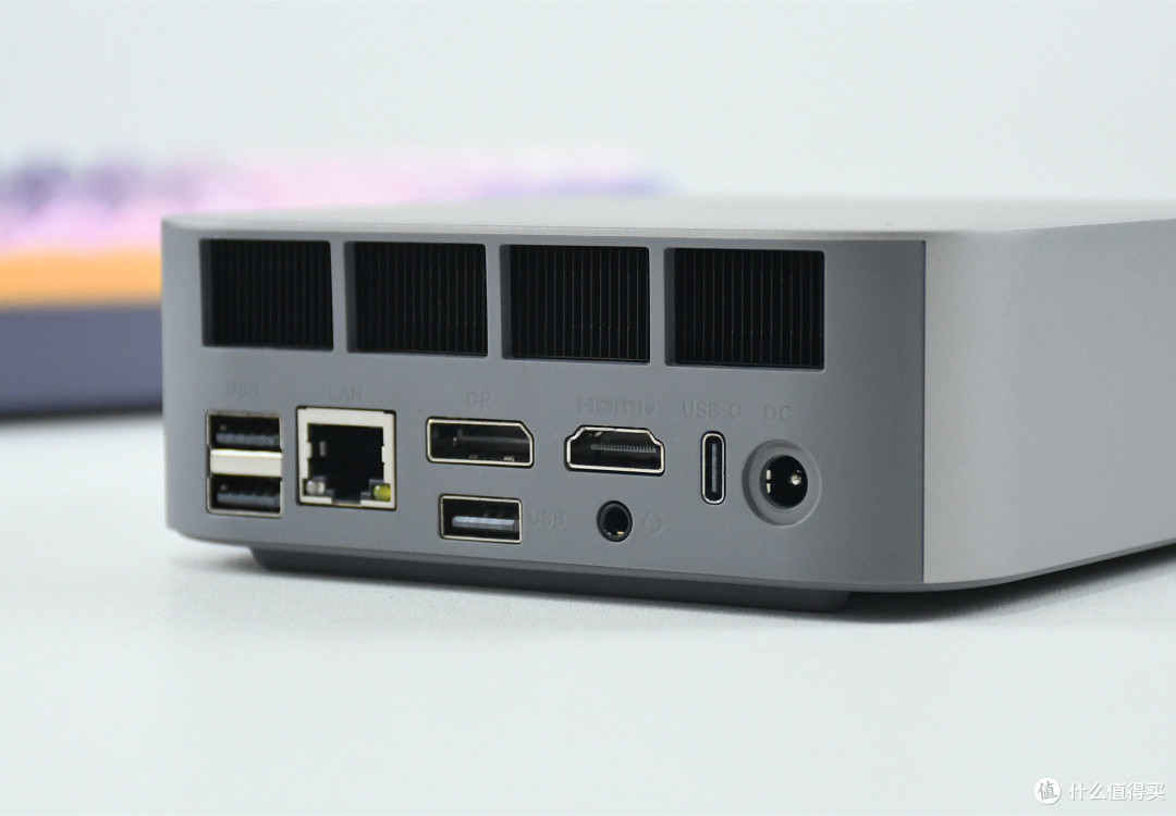 3K价位段的“静音型”高性能迷你电脑主机：零刻SER8上手简评