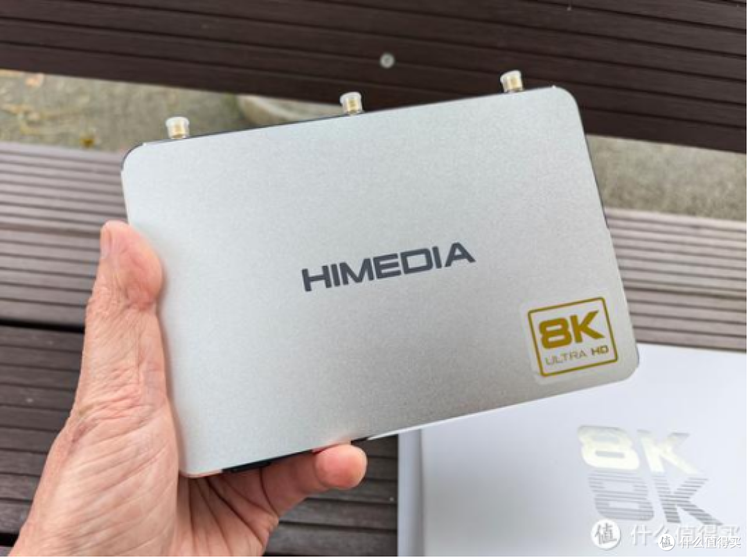 如何榨干你家庭影院4K/8K电视的全部性能，海美迪Q5六代8K播放器新品评测之一