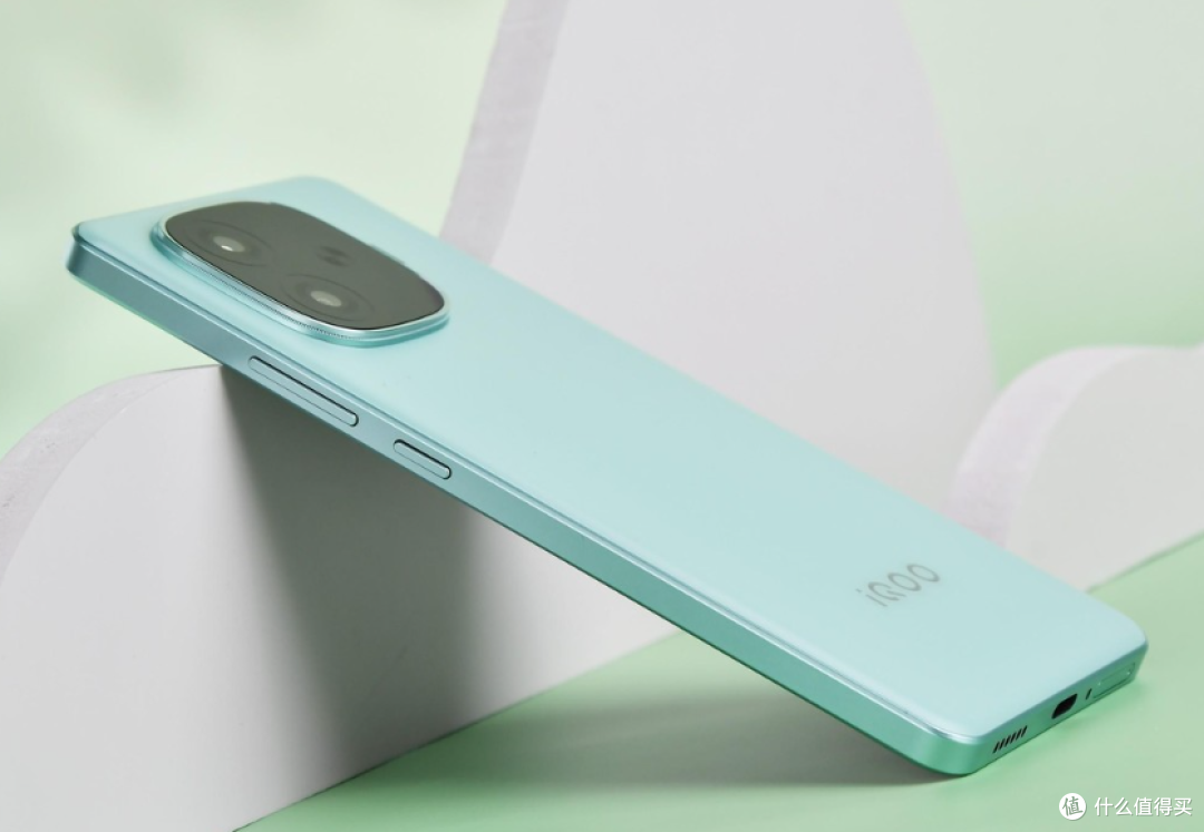 高性价比手机推荐：1500-2000元区间，性能强劲，续航持久，超值之选！