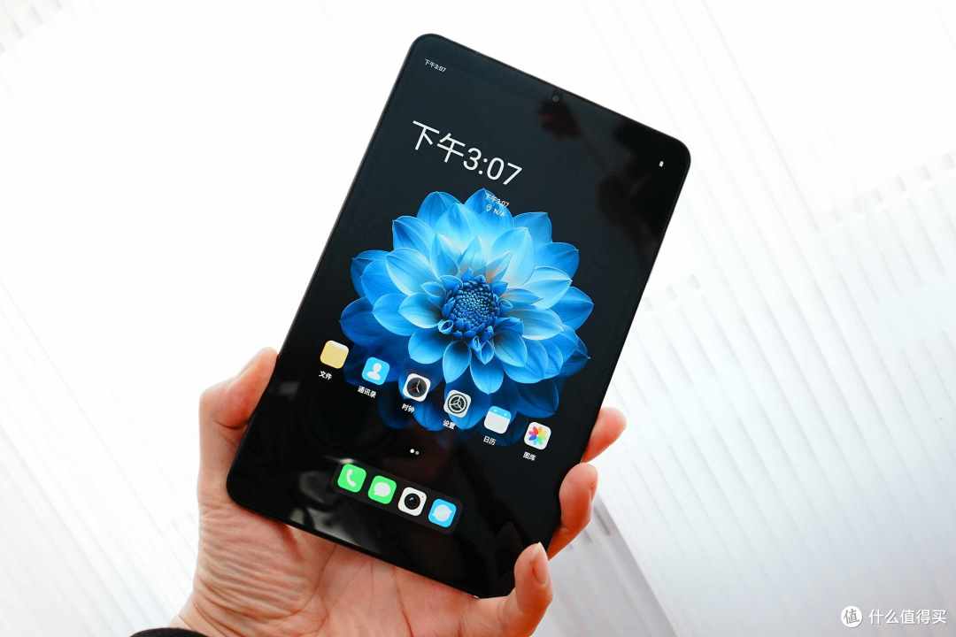 KO三折屏，只需几百块，酷比魔方 掌玩mini 2，可以单手握持的4G全网通平板，搭配手机更有范