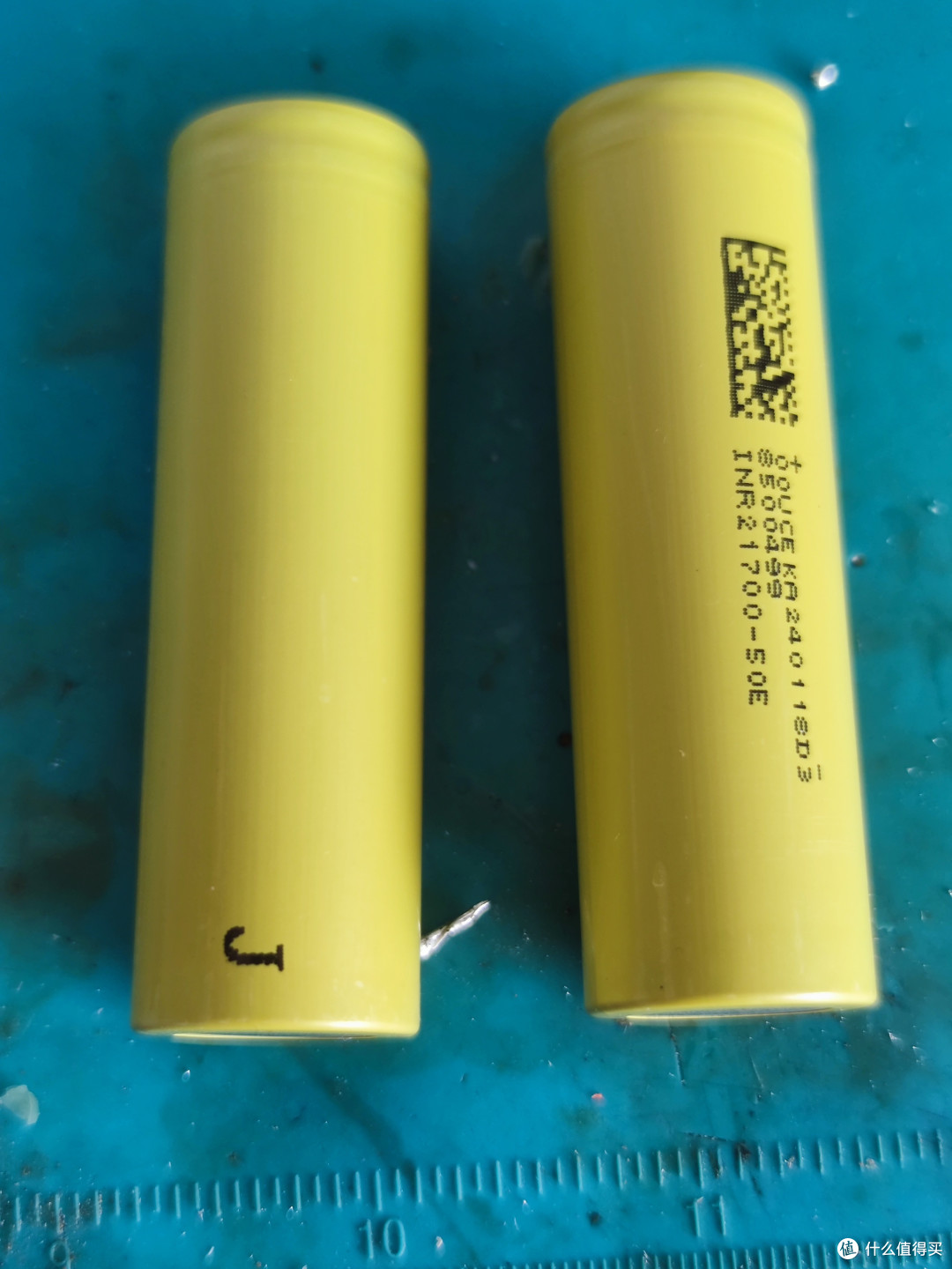 大大的J标，按某个卖锂电的说这就是B品😅