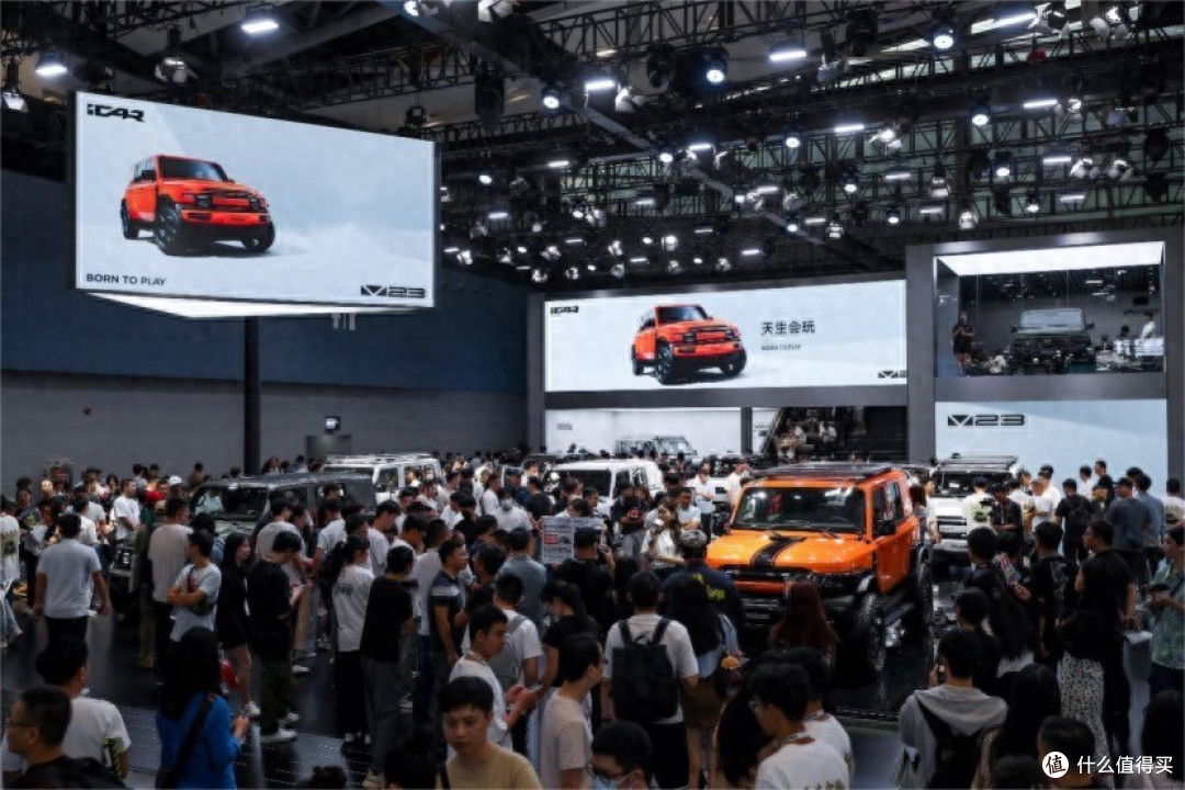 方盒子火了,狂揽3.1万订单!奇瑞iCAR V23首台量产车下线