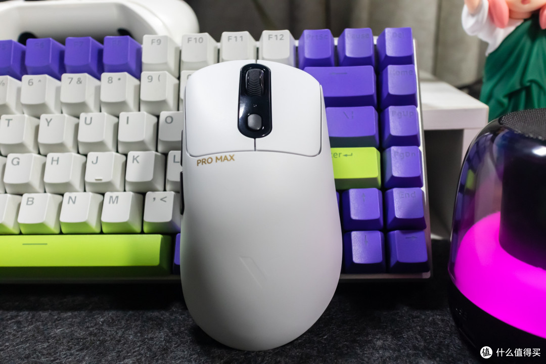 双模8K！中大手设计，轻量化电竞鼠标雷柏VT3PRO MAX