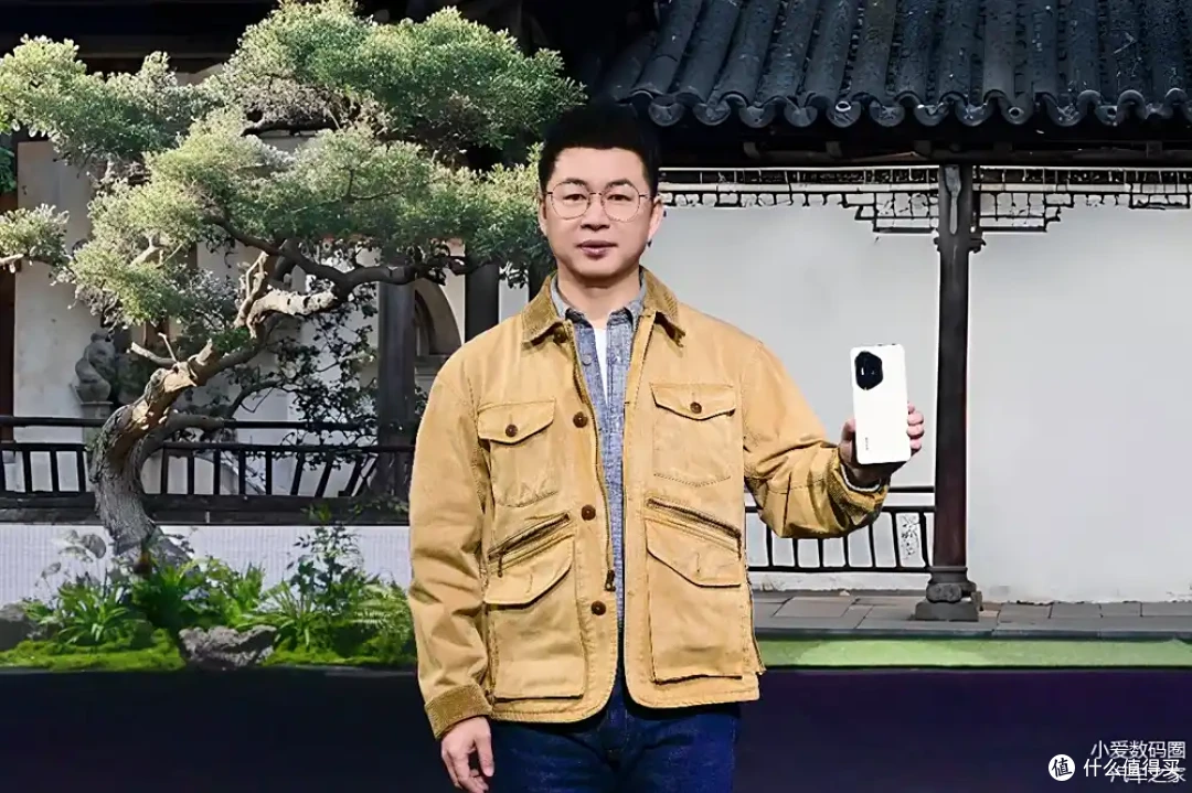 荣耀300系列重磅发布 里程碑之作引领档位越级进化
