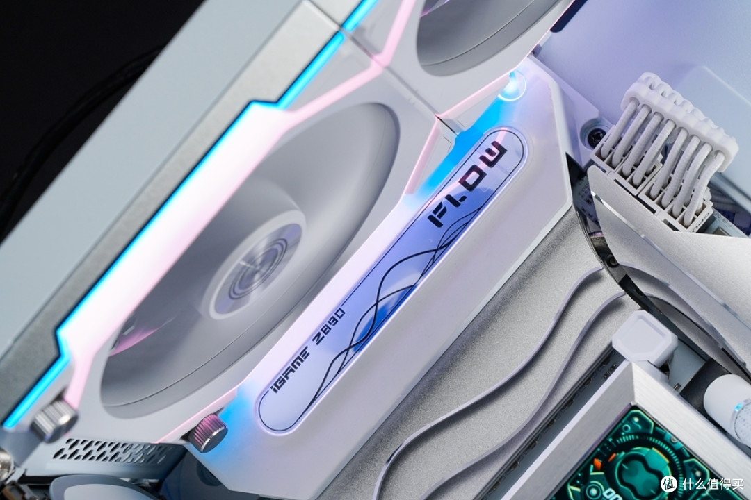 联力O11 Vision Compact+七彩虹 iGame Z890 Flow+索泰 RTX 4080SUPER 装机分享!