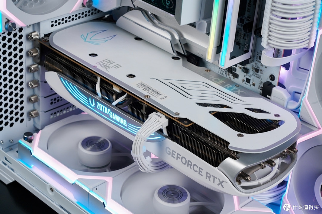 联力O11 Vision Compact+七彩虹 iGame Z890 Flow+索泰 RTX 4080SUPER 装机分享!