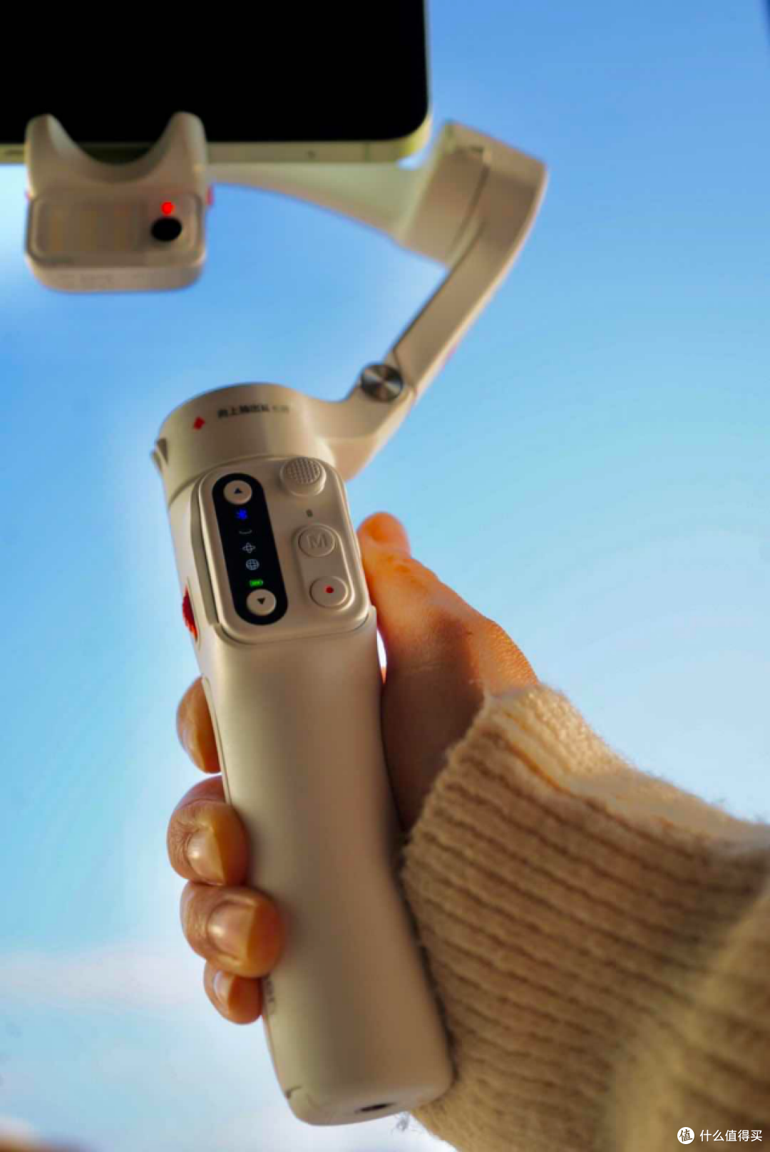 500多块,买到了自己就能移动拍摄的稳定器